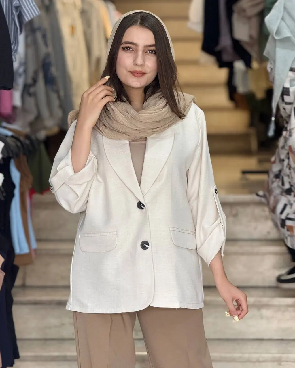 کت المینا