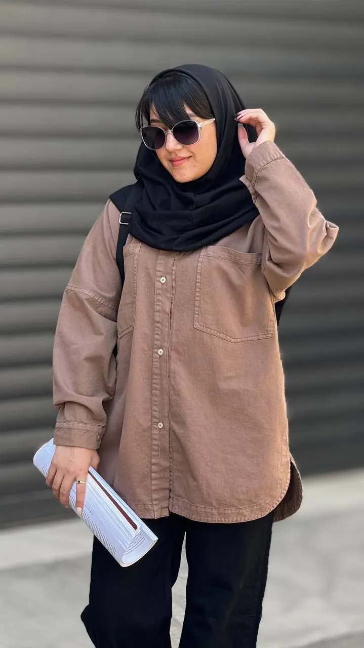 شومیز آیرا