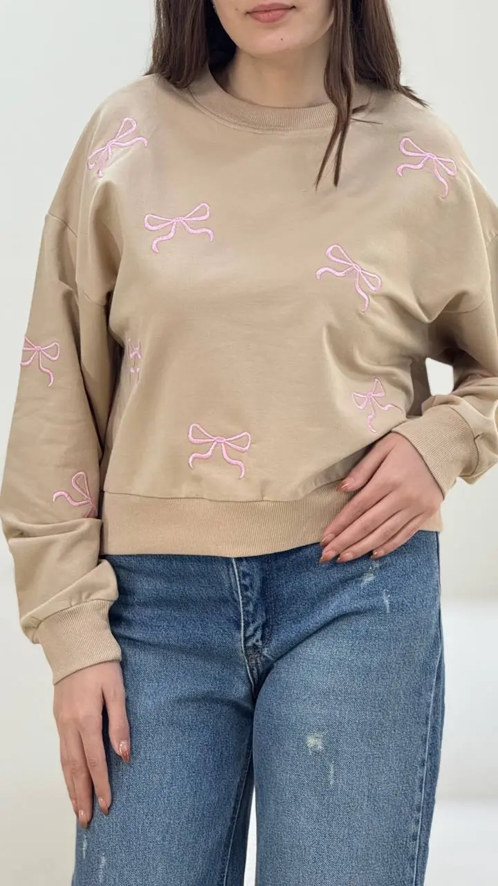 کراپ باکسی گلدوزی