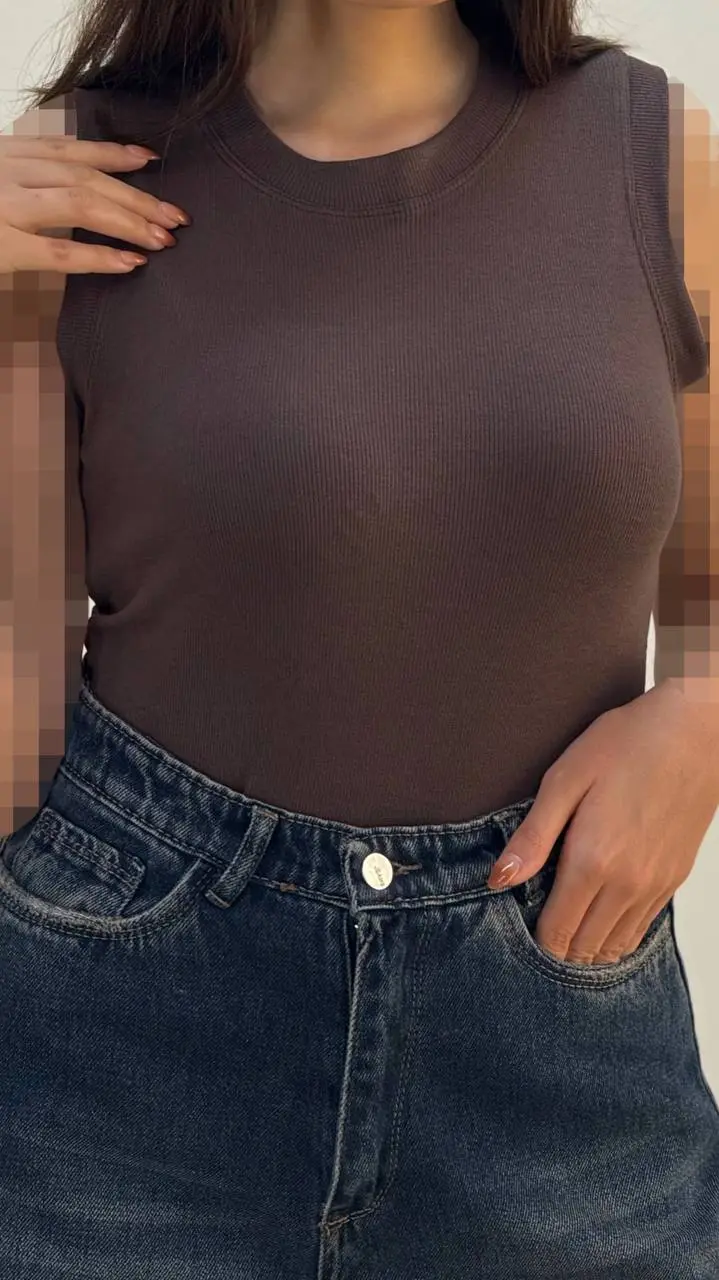 تاپ یقه گرد