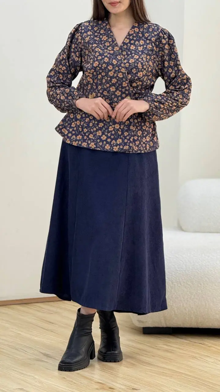 ست شومیز و دامن گلدار