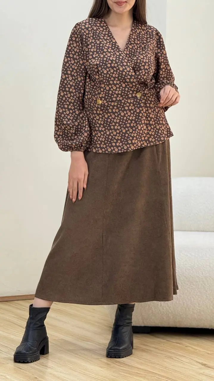 ست شومیز و دامن گلدار