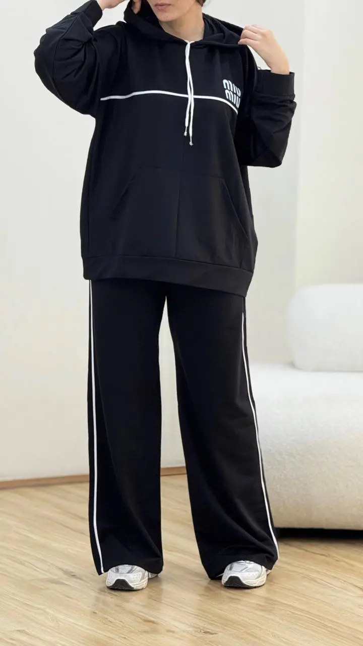 ست هودی وشلوار میومیو