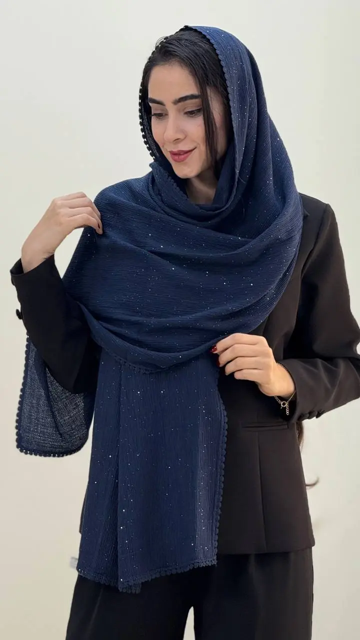 شال شاینی دور عدسی