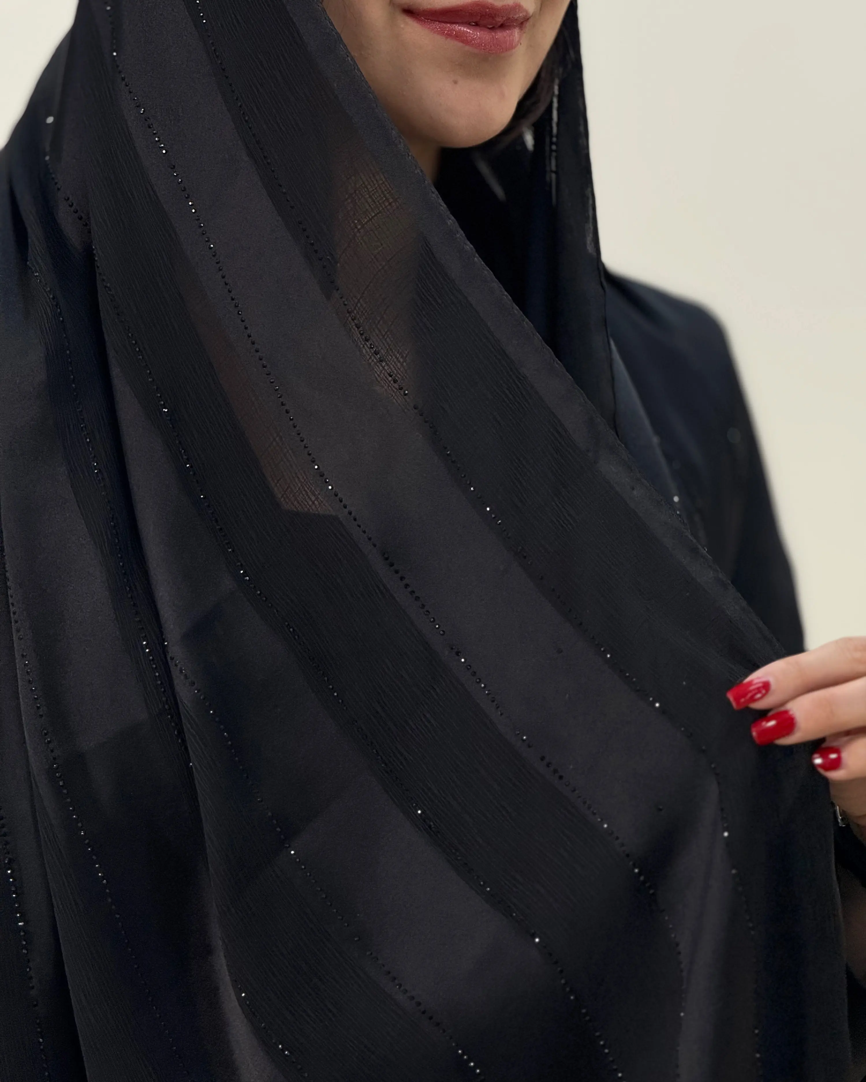 شال ساتن و حریر راه راه نگینی