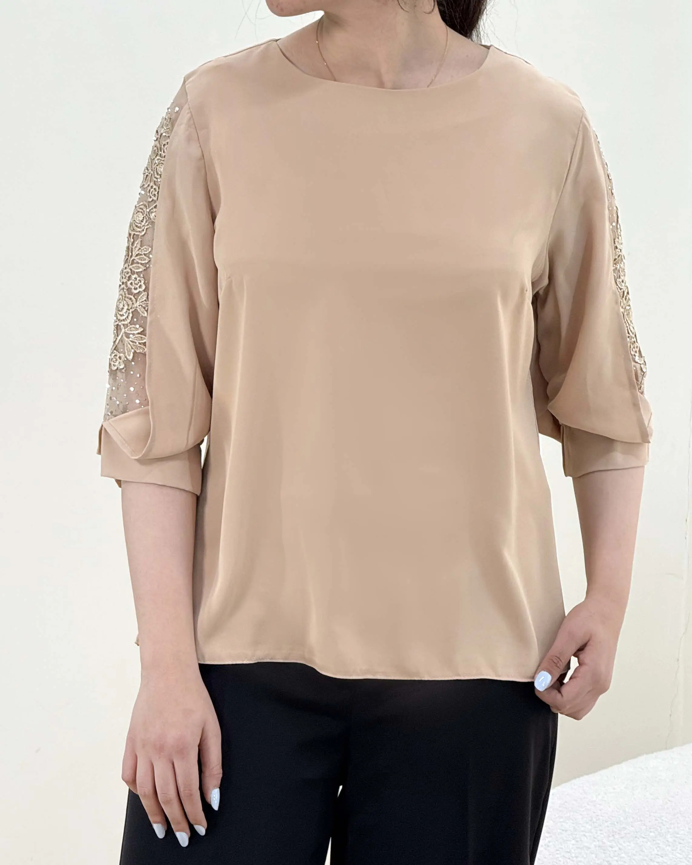 شومیز هیلا