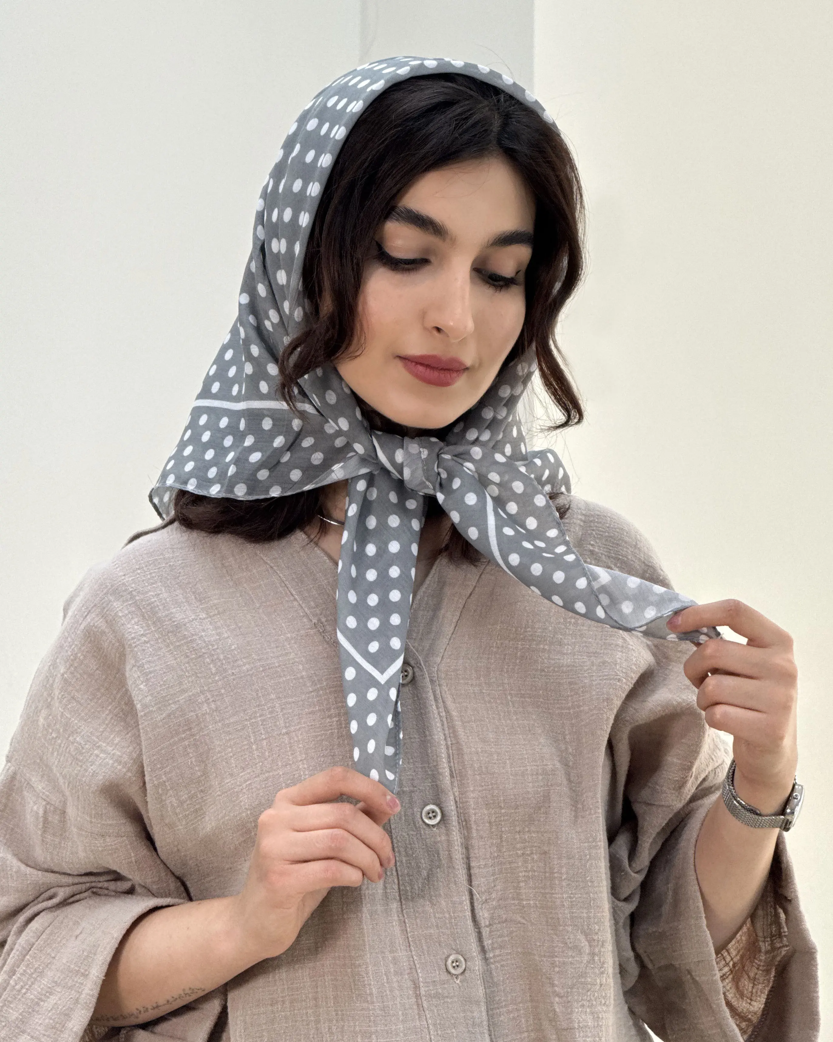 مینی اسکارف توپی